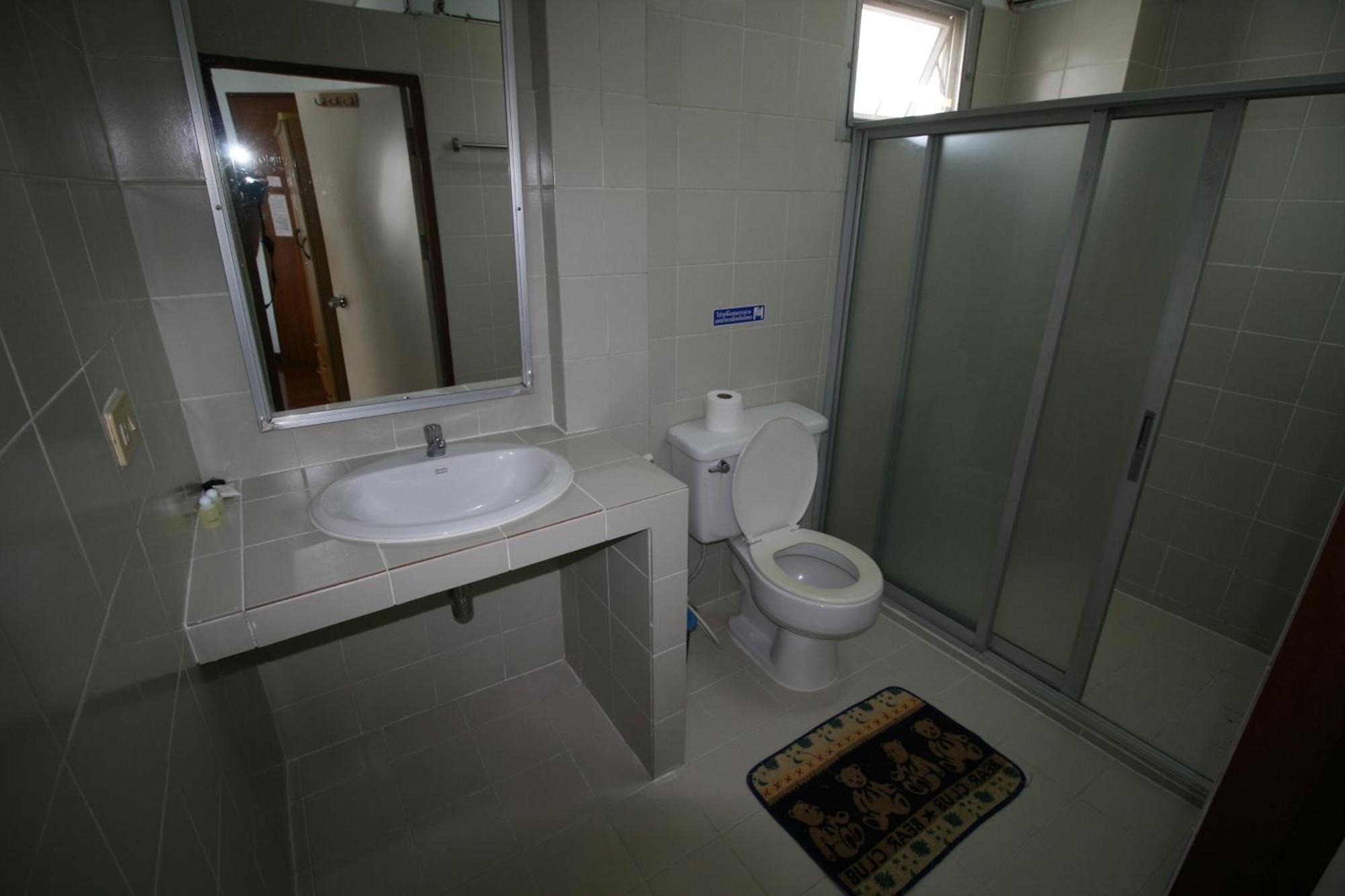 Beachfront Hotel Cha Am Cha-Am Phòng bức ảnh