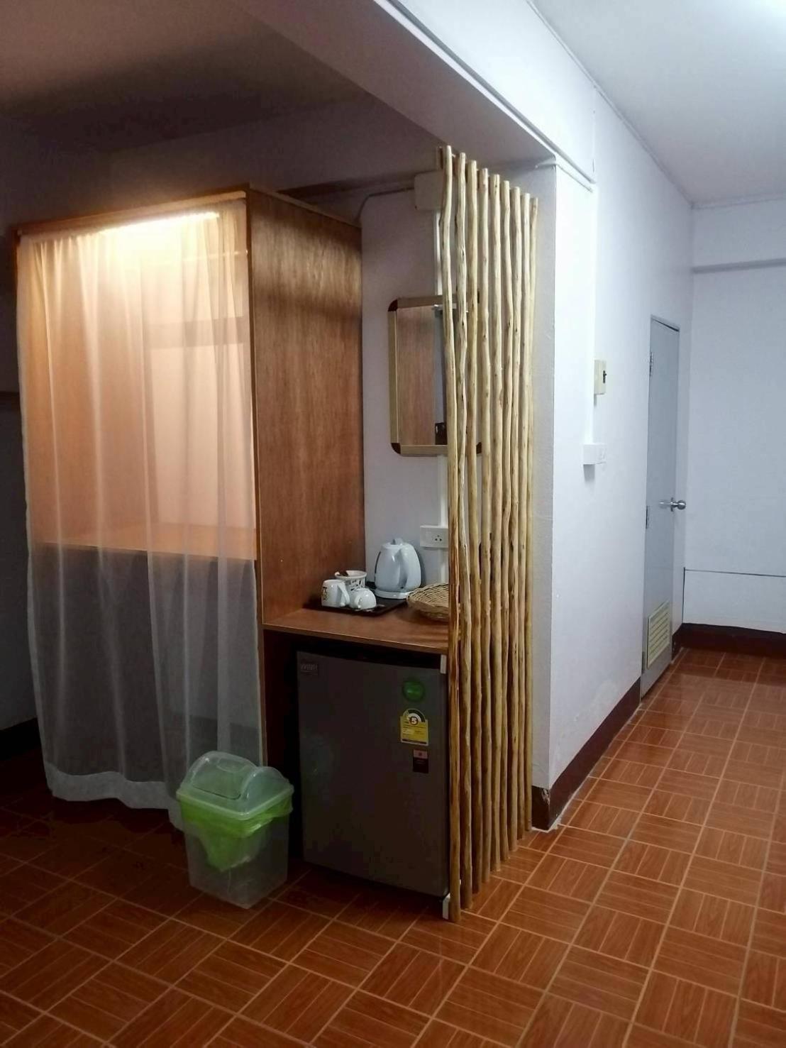 Beachfront Hotel Cha Am Cha-Am Ngoại thất bức ảnh